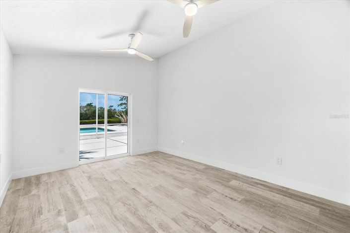 Image No.45-3 Bed Property for sale