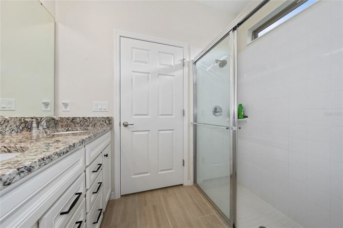 Image No.13-2 Bed Property for sale