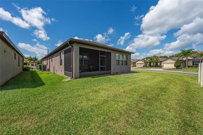 Image No.2-2 Bed Property for sale