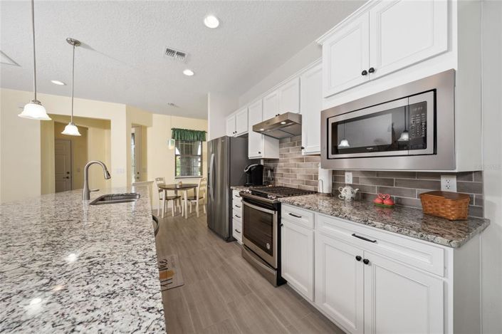 Image No.5-2 Bed Property for sale