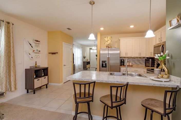 Image No.9-3 Bed Property for sale