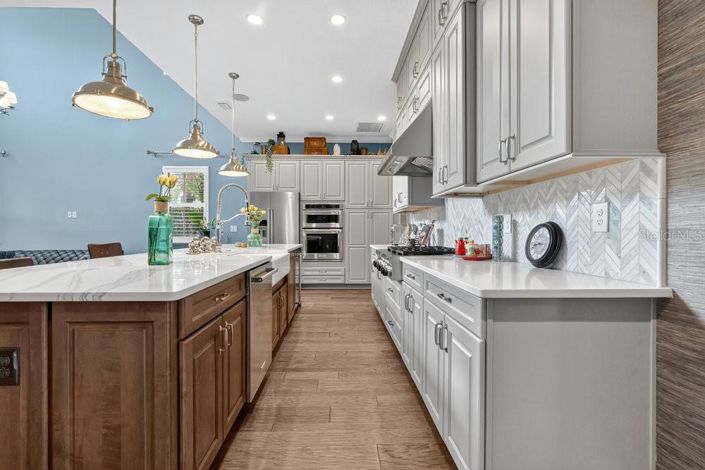 Image No.18-4 Bed Property for sale