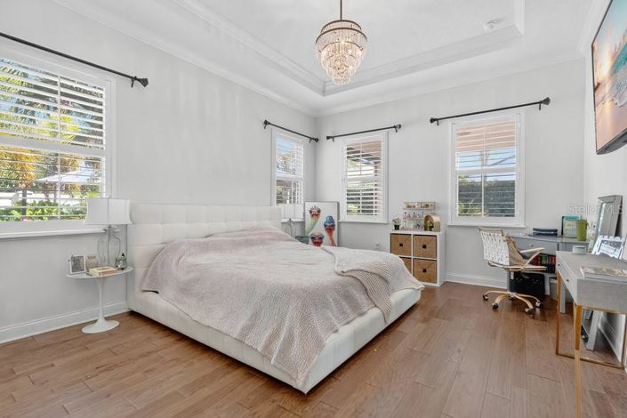 Image No.25-4 Bed Property for sale