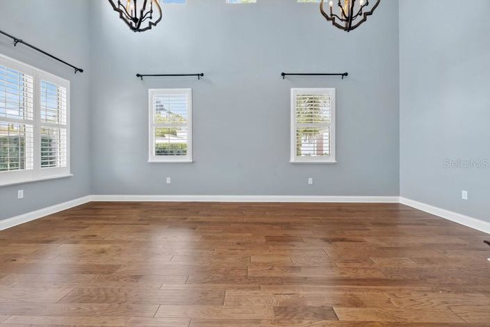 Image No.7-4 Bed Property for sale