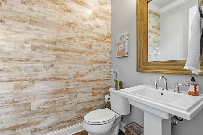 Image No.9-4 Bed Property for sale