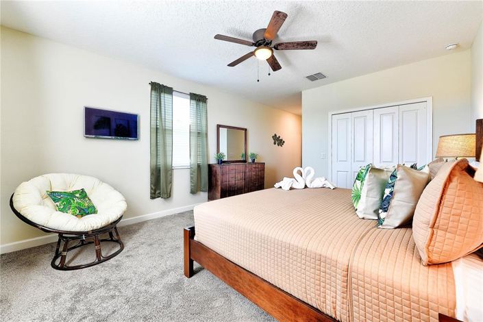 Image No.23-5 Bed Property for sale