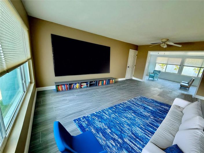 Image No.14-3 Bed Property for sale