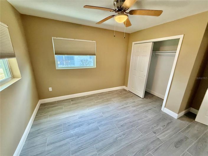 Image No.25-3 Bed Property for sale