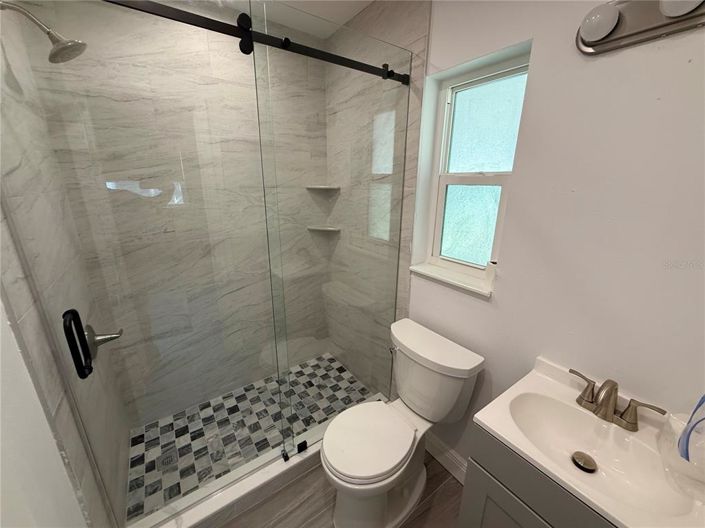 Image No.32-3 Bed Property for sale