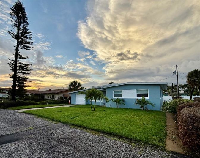 Image No.4-3 Bed Property for sale