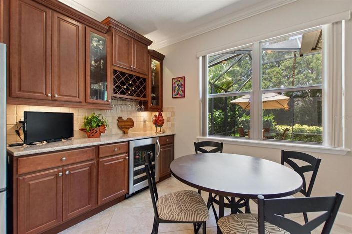 Image No.25-3 Bed Property for sale