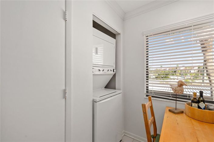 Image No.25-2 Bed Property for sale