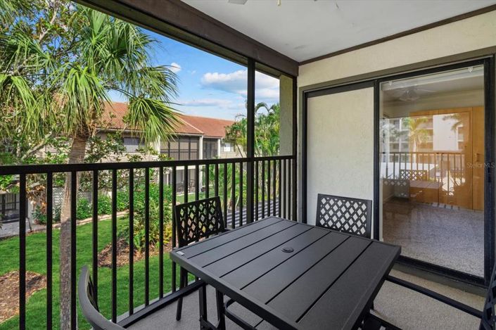 Image No.33-2 Bed Property for sale