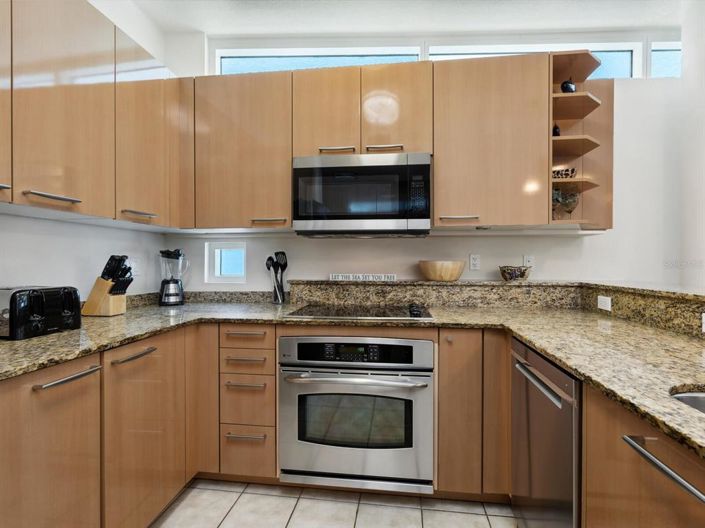 Image No.15-3 Bed Property for sale