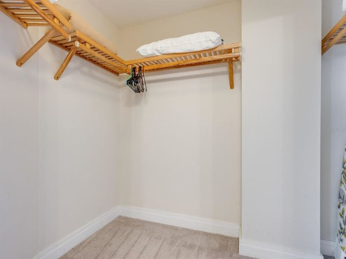 Image No.22-3 Bed Property for sale