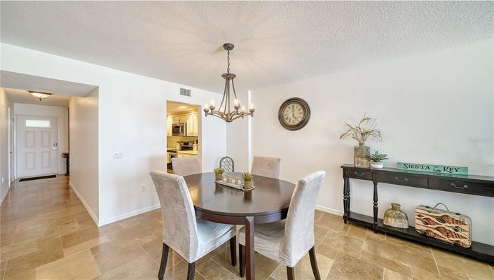 Image No.13-2 Bed Property for sale