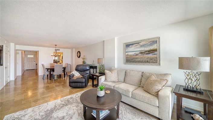 Image No.17-2 Bed Property for sale