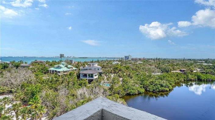 Image No.5-2 Bed Property for sale