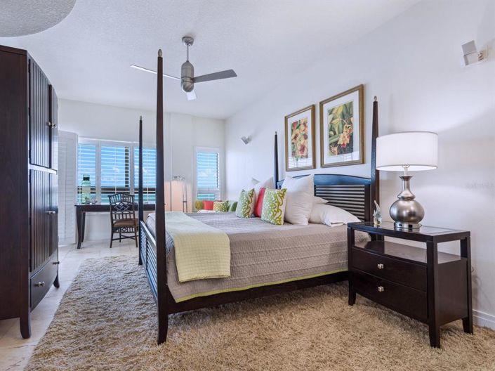 Image No.22-3 Bed Property for sale