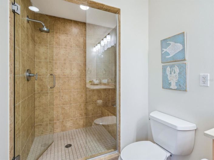 Image No.32-3 Bed Property for sale