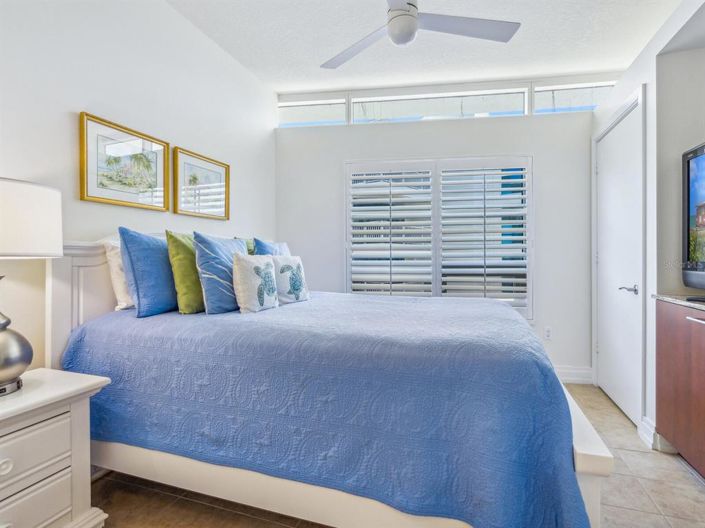 Image No.33-3 Bed Property for sale