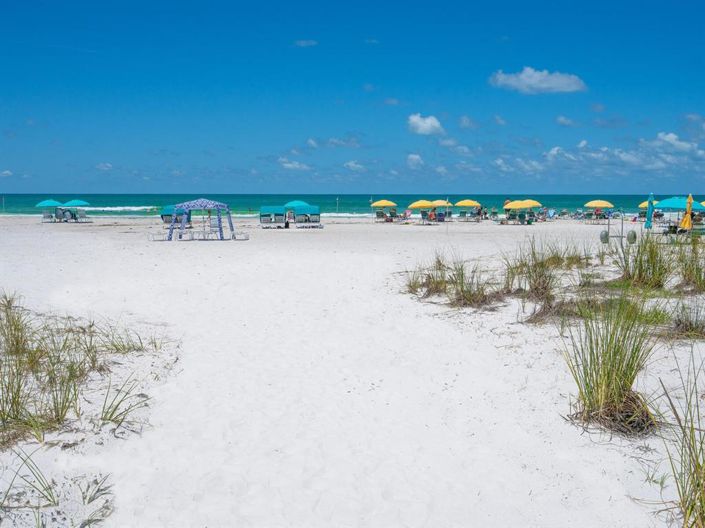 Image No.40-3 Bed Property for sale