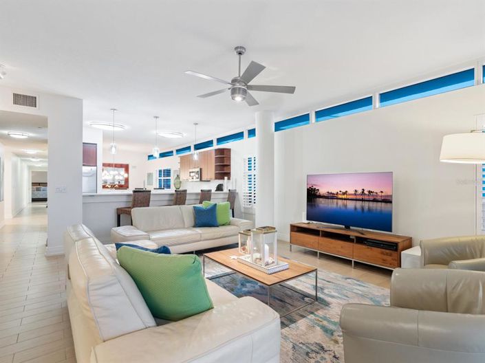 Image No.48-3 Bed Property for sale