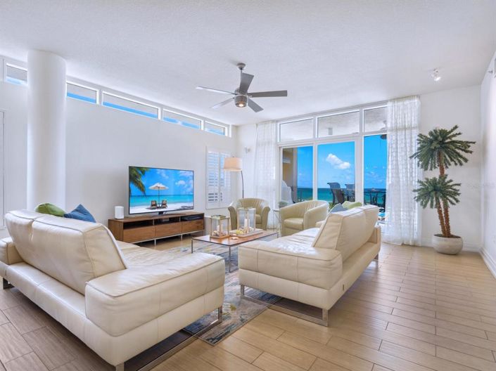 Image No.7-3 Bed Property for sale