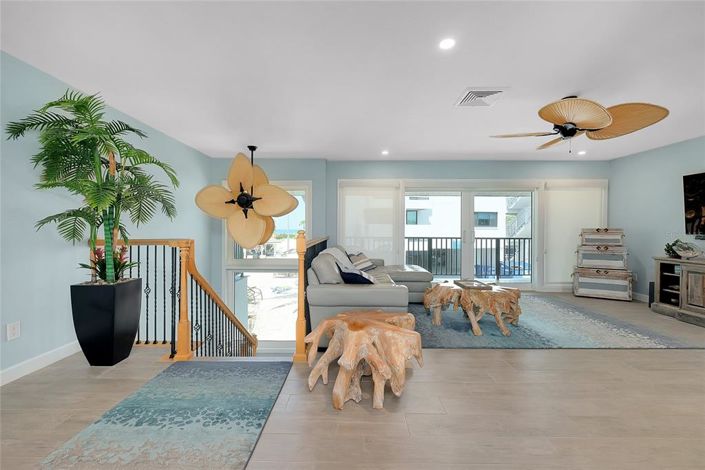 Image No.20-3 Bed Property for sale