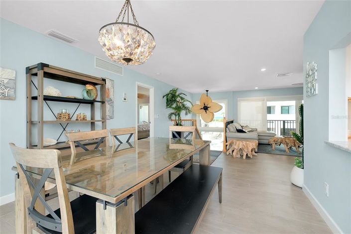 Image No.30-3 Bed Property for sale