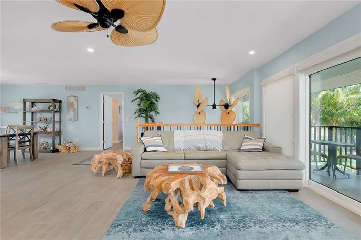 Image No.32-3 Bed Property for sale