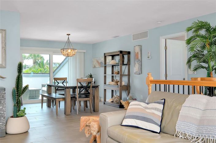 Image No.33-3 Bed Property for sale