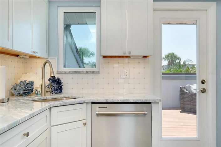 Image No.39-3 Bed Property for sale