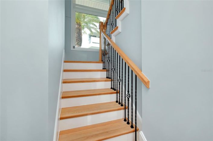 Image No.9-3 Bed Property for sale