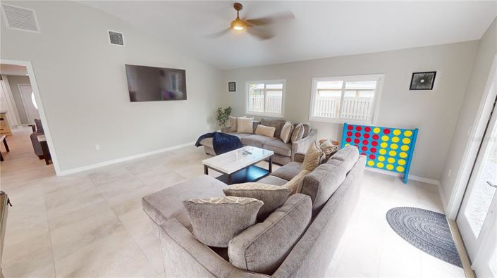 Image No.16-4 Bed Property for sale