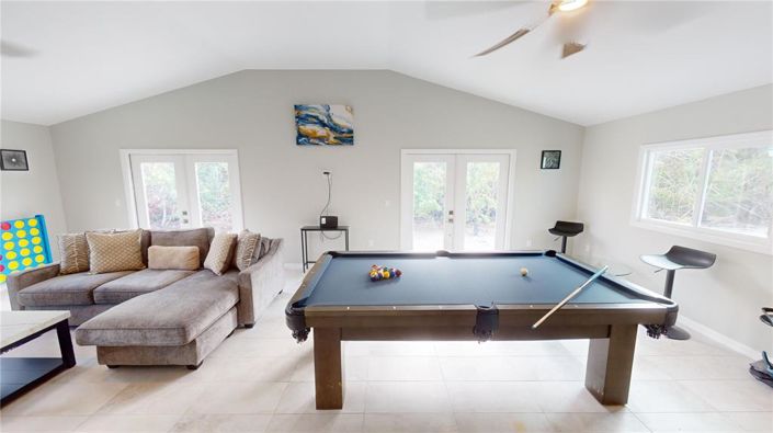 Image No.17-4 Bed Property for sale