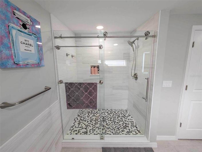 Image No.23-4 Bed Property for sale