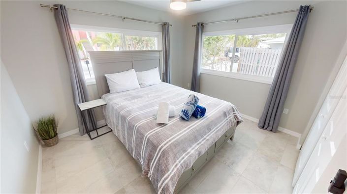 Image No.26-4 Bed Property for sale