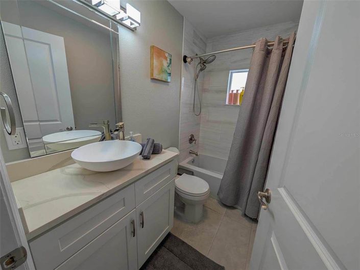 Image No.28-4 Bed Property for sale