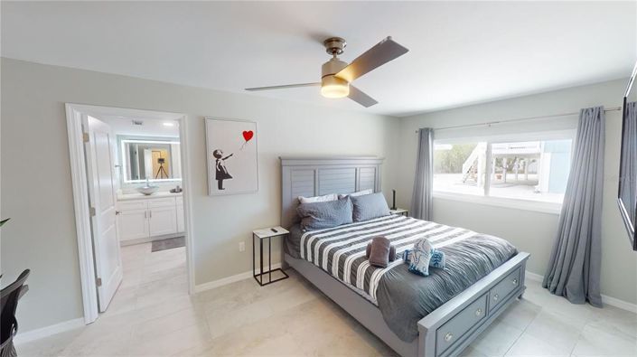 Image No.29-4 Bed Property for sale