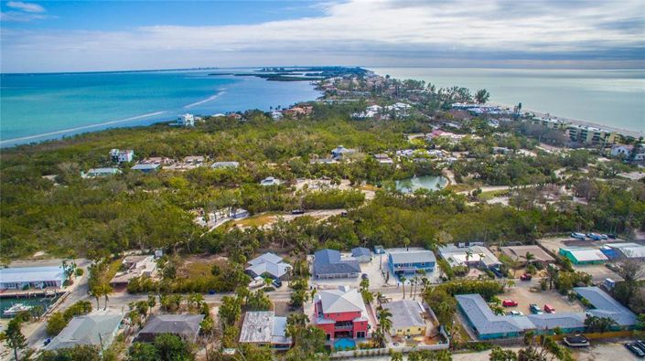 Image No.40-4 Bed Property for sale