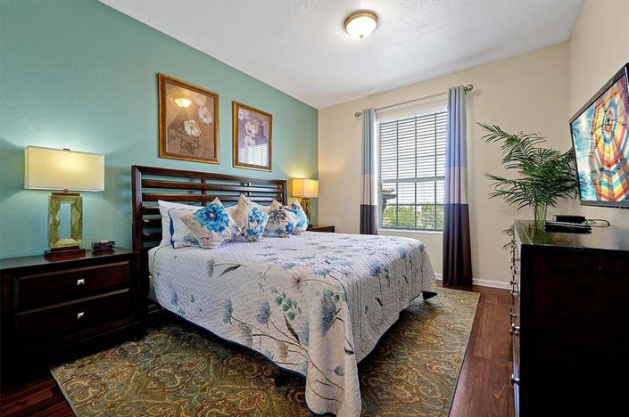 Image No.14-3 Bed Property for sale