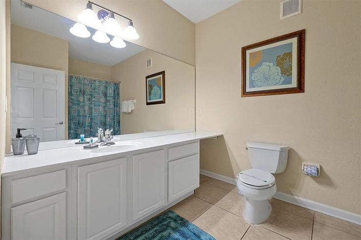 Image No.20-3 Bed Property for sale