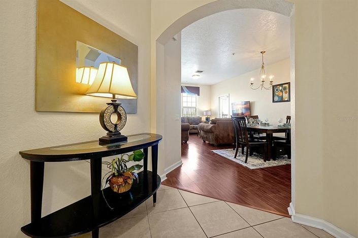 Image No.8-3 Bed Property for sale