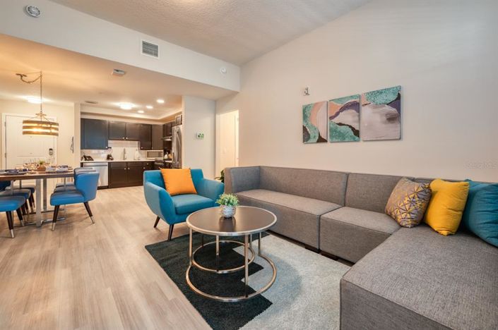 Image No.10-3 Bed Property for sale