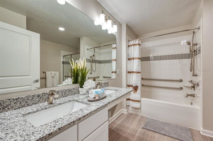 Image No.23-3 Bed Property for sale