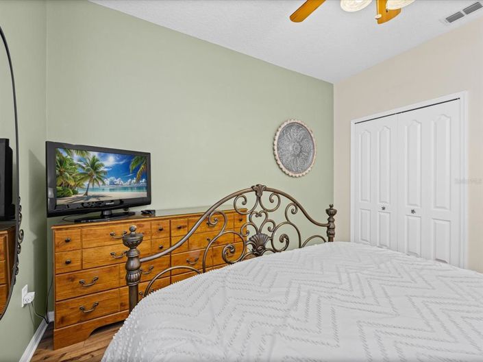 Image No.27-4 Bed Property for sale