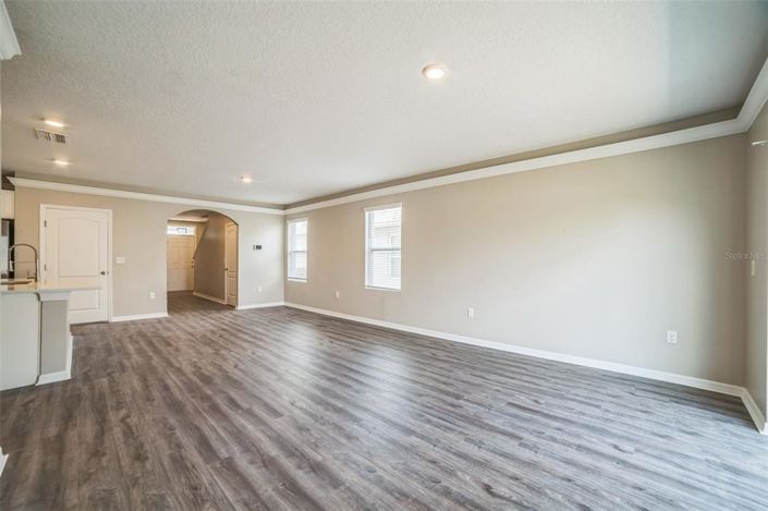 Image No.21-5 Bed Property for sale