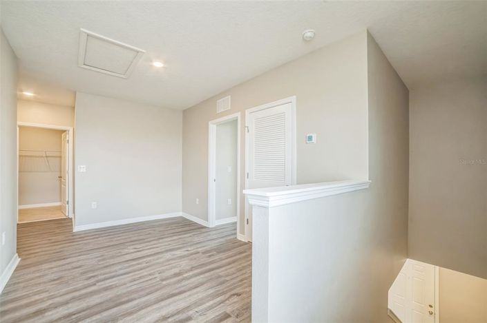 Image No.31-5 Bed Property for sale