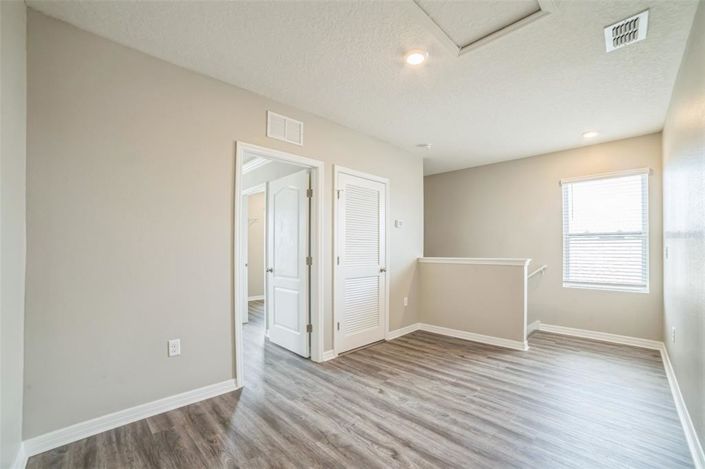 Image No.32-5 Bed Property for sale